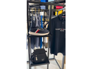 TOM-MY HILFIGER