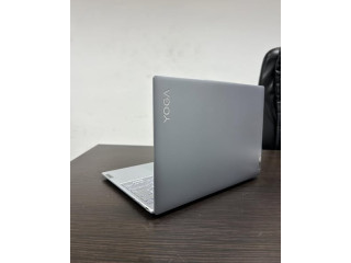 Lenovo yoga slim 7i carbon