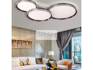 طقم جلوبات مودرن بنفس اللون والتصميم