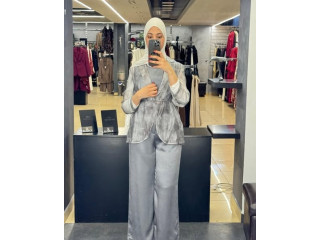 Stylish Gray Outfit