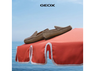 حذاء لوفر من Geox