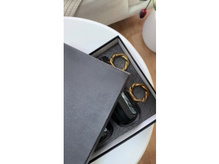 طقم مجات اسود يد ذهبي