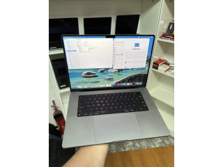 MacBook Pro 16” 2021