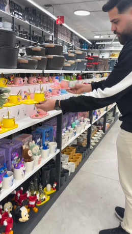 bdnaa-10-ashkhaaas-maaamrhm-rbhoa-maanaa-alrgaaaa-aly-rbht-ma-taalk-big-0