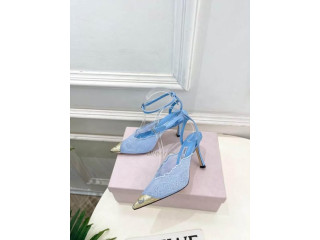 شوز الهيلز الدانتيل الساحر من Jimmy Choo