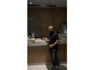 كشافات وإنارات الشحن والطاقة الشمسية