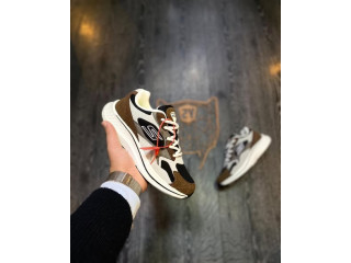 الأحذية المميزة من معرض 2Y