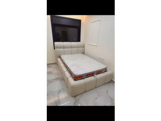 Modern Bed with Mattress