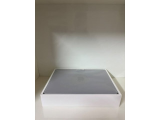 MacBook Air 13” 2023 بمعالج M2