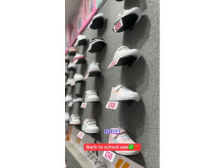 أحذية أطفال