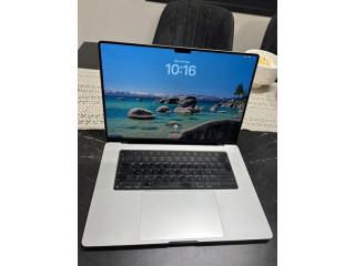 MacBook Pro 2023 — M3 Max