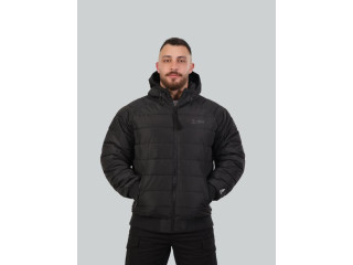 قطع شتوية بخامات قوية وتصميم عملي