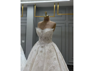 Elegant Wedding Dress