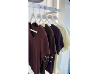 V-neck T-shirts
