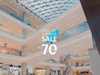 أجواء خصومات نهاية موسم الصيف في ICON Mall