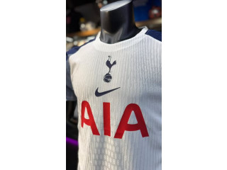 التيشرت الرسمي لموسم 2025/2026 بنسخة اللاعبين