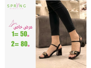 عرض على الأحذية الربيعية