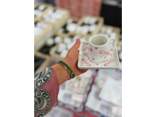 تشكيلة كاسات الهاند ميد بالوانها المميزه ونقشاتها الحلوه