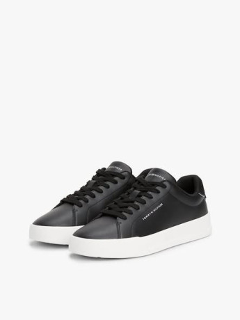 tom-my-hilfiger-sneakers-big-2