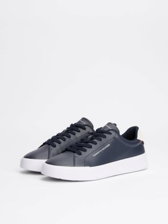 tom-my-hilfiger-sneakers-big-3