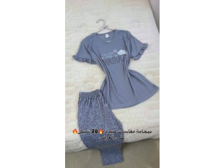بيجامة مقاسات كبيرة