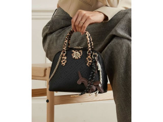 إطلالة أنيقة