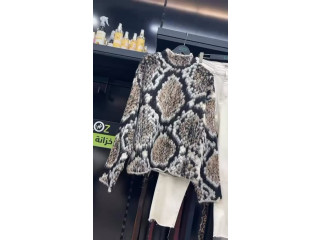 بلوزة صوووف تكرااار 🖤