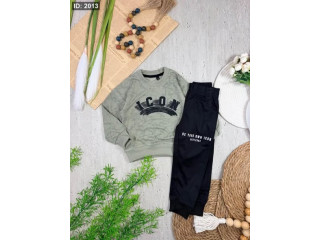 بدلة ولادية خريفية أنيقة