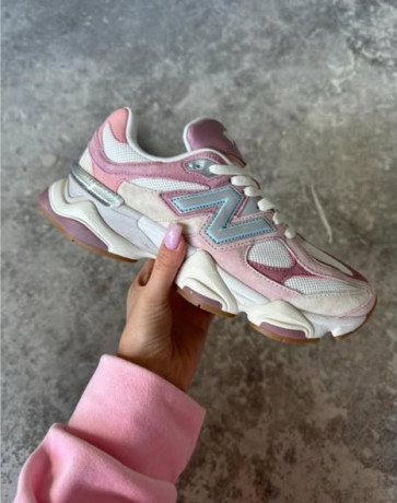 gold-star-shoes-big-3