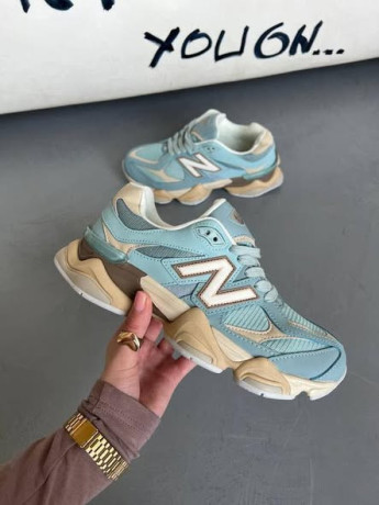 gold-star-shoes-big-2