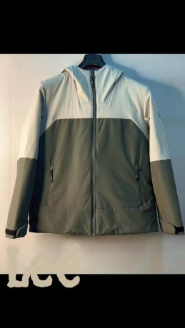 lee-fy-brandroom-big-0