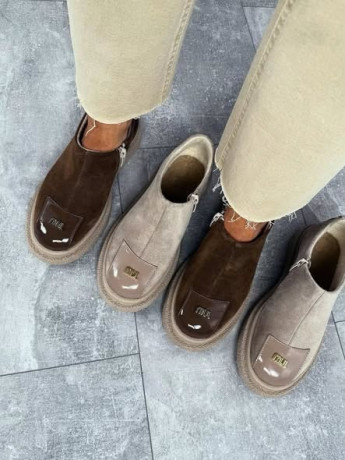 gold-star-shoes-big-2