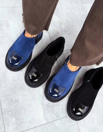 gold-star-shoes-big-1