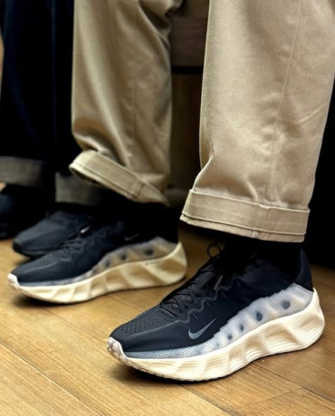 gold-star-shoes-big-2