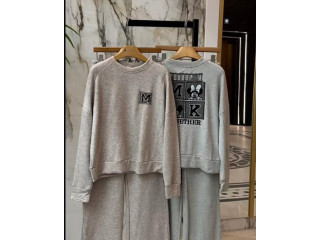 أطقم أنيقة ودافئه