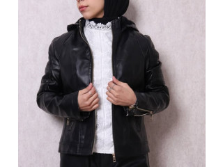 جاكيت جلد قصير مبطن فرو