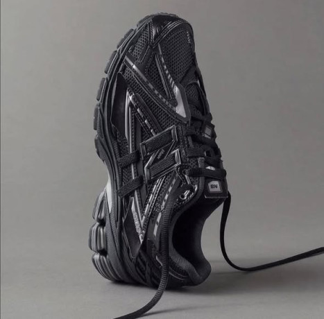 gold-star-shoes-big-2