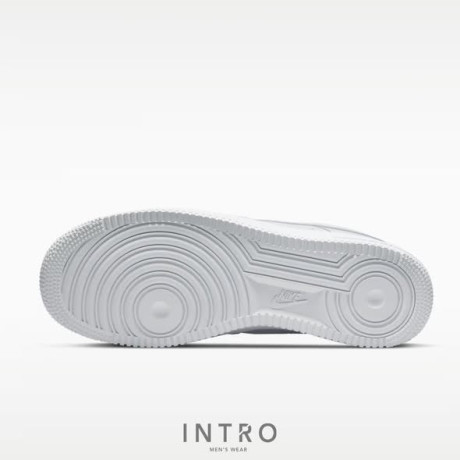 white-air-force-big-4