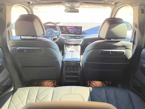 bmw-x5-x-draive-50-e-big-4