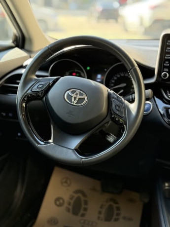 toyota-c-hr-trkhys-2022-big-4