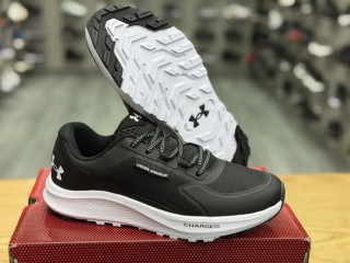 Under Armour – أداء قوي وراحة بتفرق من أول لبس