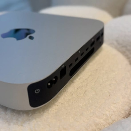 mac-mini-m2-pro-big-1