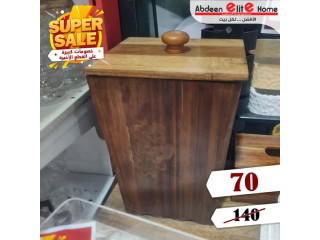 خصومات كبيرة على القطع الأخيرة