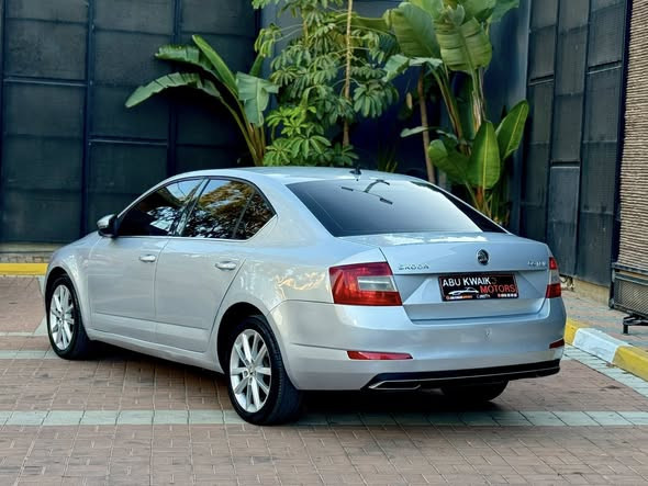 2015-oskoda-octavia-aotomatyk-big-2