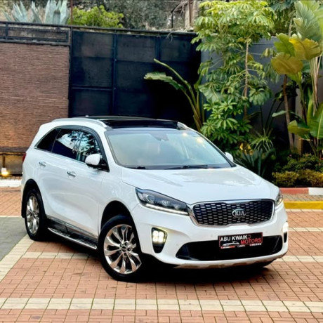 kia-sorento-2018-4wd-big-0