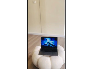 MacBook Pro 14” M1 Pro