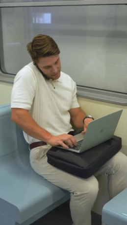 hkayb-mark-raydn-alfkhm-o-alaaalmy-big-0