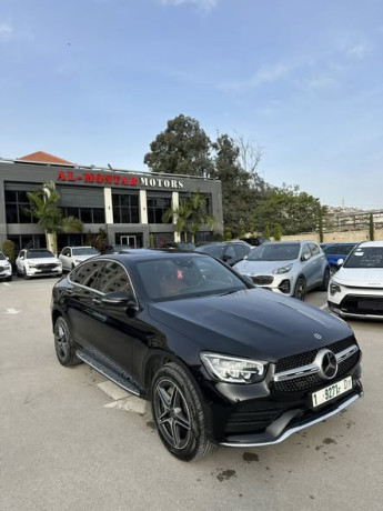 glc-300e-4matic-2020-big-2