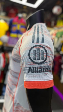 tyshrt-bayrn-myonykh-alahtyaty-bnskh-allaaabyn-202526-big-0