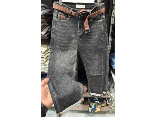 افخم قصة جينز كوري